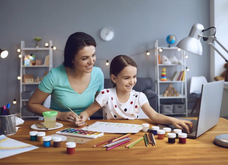 Bạn biết gì về dịch vụ tìm người trông trẻ tại nhà TPHCM trong thời buổi ngày nay