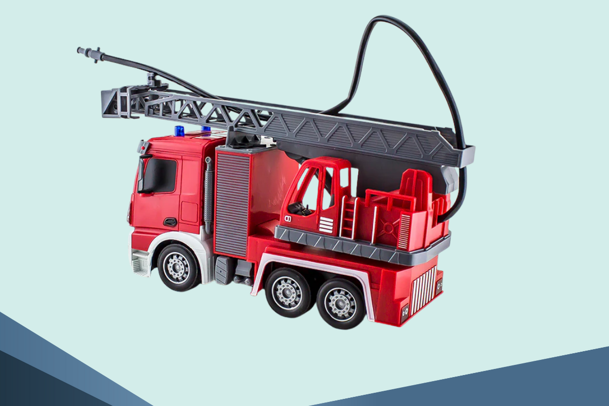 Xe cứu hỏa phun nước: Bé chơi “cứu hộ” siêu thật